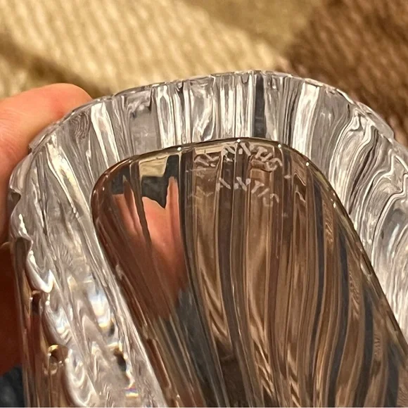 Atlantis Crystal Whiskey Bottle - Picture 10 of 15